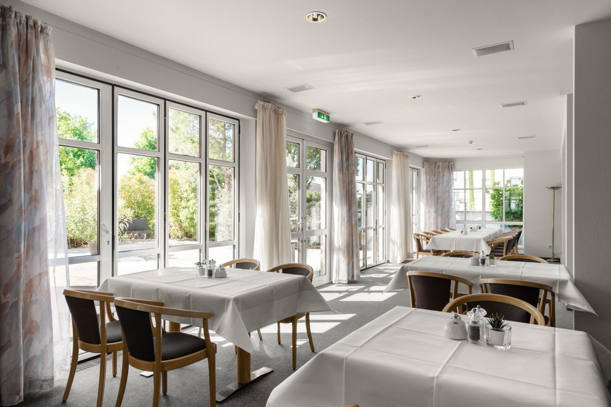 Kirchers Park & Wellnesshotel Kaiserstuhl Garni Endingen am Kaiserstuhl Eksteriør billede